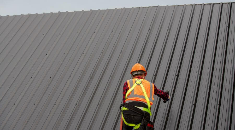Professional gutter cleaning in Star Lake, WI